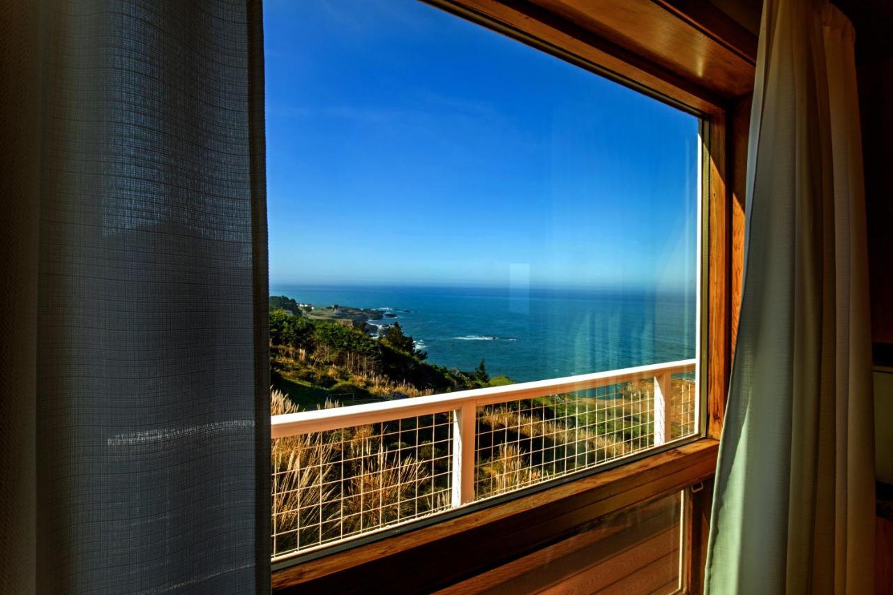 Amazing Oceanview 2 Bedroom Oceanfront! By Oceanviewhottubs Shelter Cove, Ca Tesla Ev Station Exterior foto